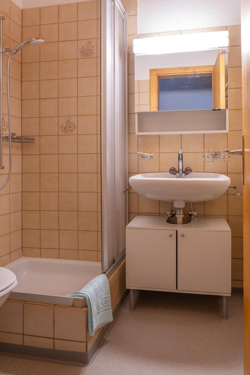 Jenaz Chrona Bed & Breakfast الغرفة الصورة