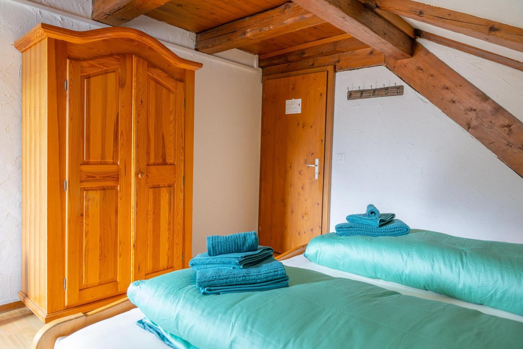 Jenaz Chrona Bed & Breakfast الغرفة الصورة