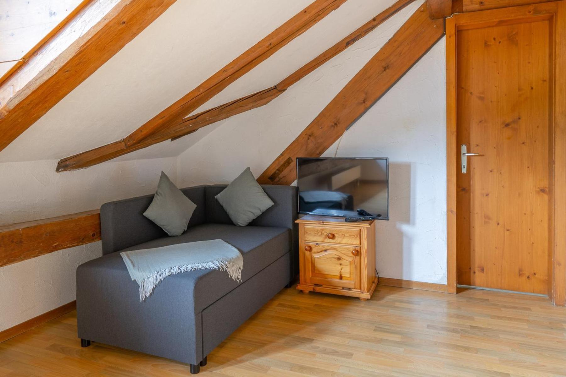 Jenaz Chrona Bed & Breakfast الغرفة الصورة